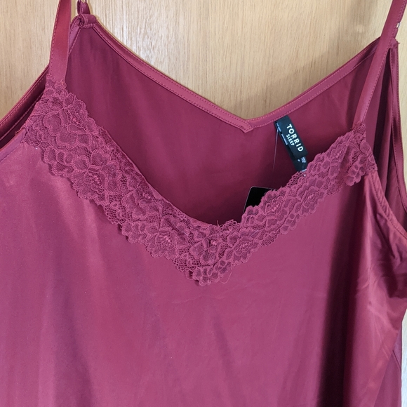 DREAM SATIN LACE TRIM SLEEVELESS SLEEP CAMI Sz. 3x (22W-24W) - Picture 3 of 6